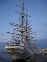 Schiff in Gdynia