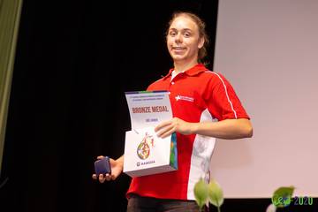 Joël Huber getting his Bronze medal at CEOI 2020